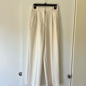 Aritizia Effortless Pants - White